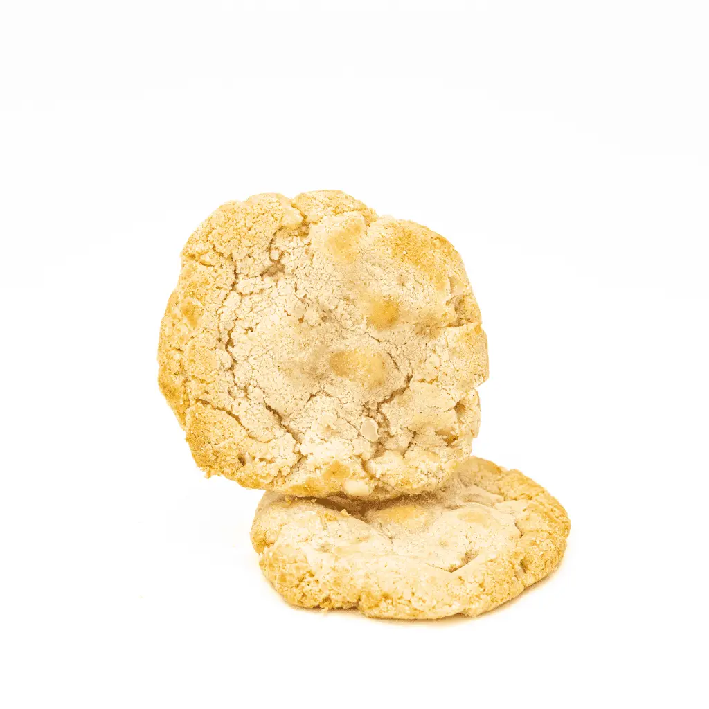 Snapdragon-Delta-9-Live-Resin-and-CBD-White-Chocolate-Macadamia-Cookies-Detail.webp Snapdragon Delta 9 Live Resin and CBD White Chocolate Macadamia Cookies - Image 1
